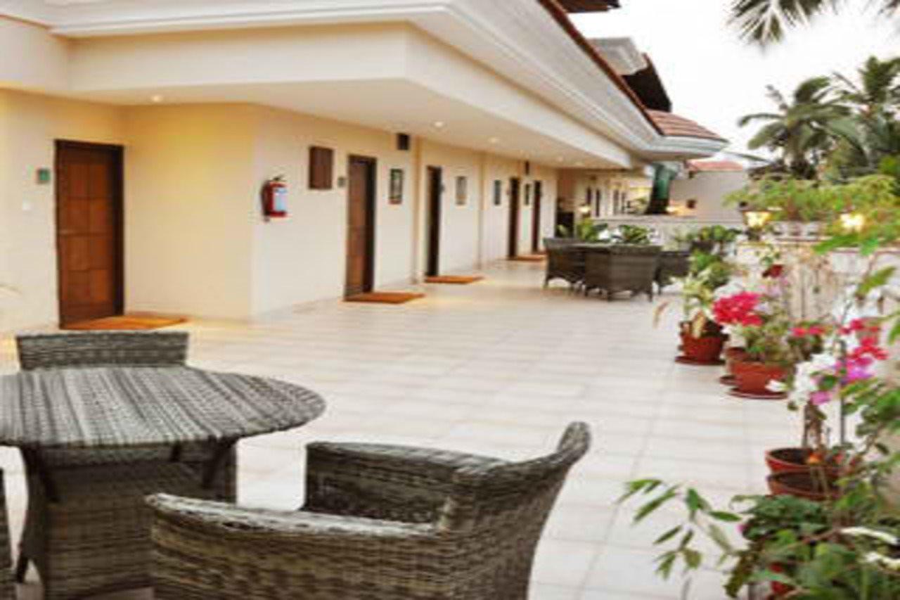 Sukhmantra resort y Spa Candolim Exterior foto